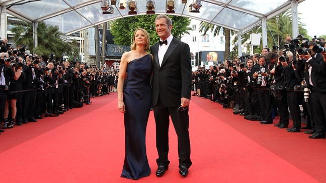 Mel Gibson şi Jodie Foster, primiţi cu aplauze şi ovaţii la Cannes.