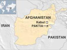 Zeci de morţi într-un atac al talibanilor din Afganistan.