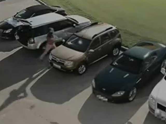 Dacia Duster vandalizată într-un spot publicitar pentru piaţa germană - video.