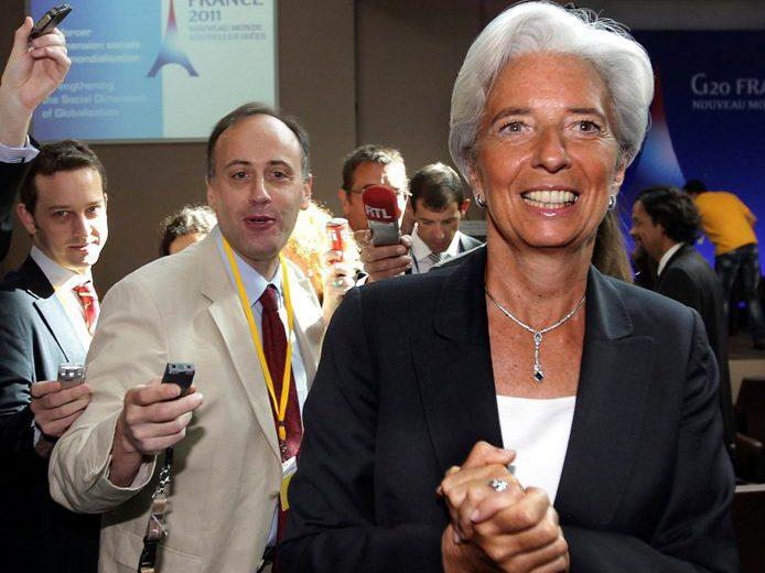 Christine Lagarde îşi lansează candidatura pentru postul de director general al FMI.