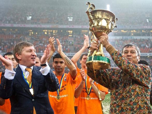 Şahtiorul lui Lucescu a făcut eventul: "Minerii" au luat şi Cupa Ucrainei!.