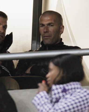 Zidane va fi numit director sportiv la Real Madrid.