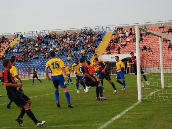 Liga2, Etapa a 29-a: FC Bihor şi Petrolul au căzut la pace.