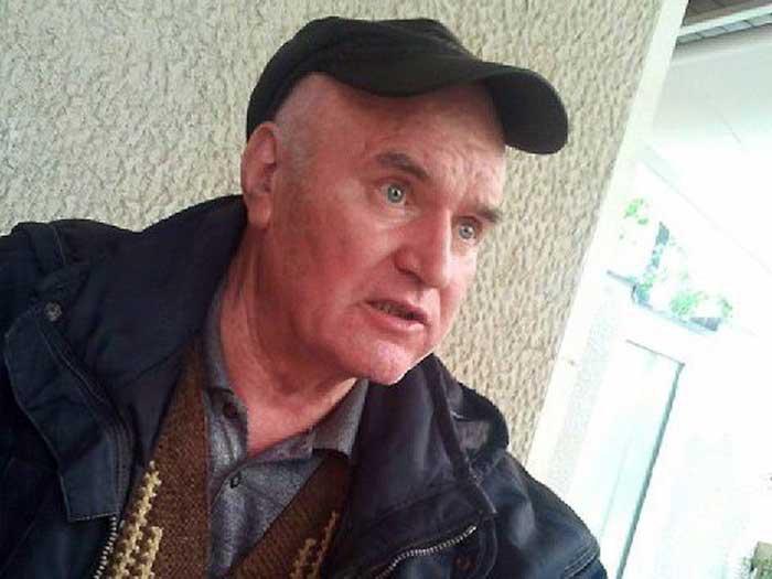 Arestarea lui Mladici, cu felicitări şi Cabernet.