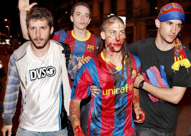 Violenţe la Barcelona soldate cu 90 de răniţi! - video.