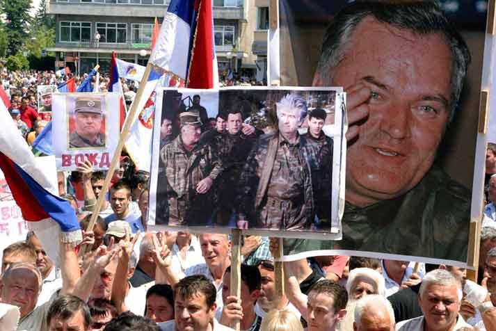 Ratko Mladici a suferit de cancer limfatic şi a fost operat la Belgrad în 2009.