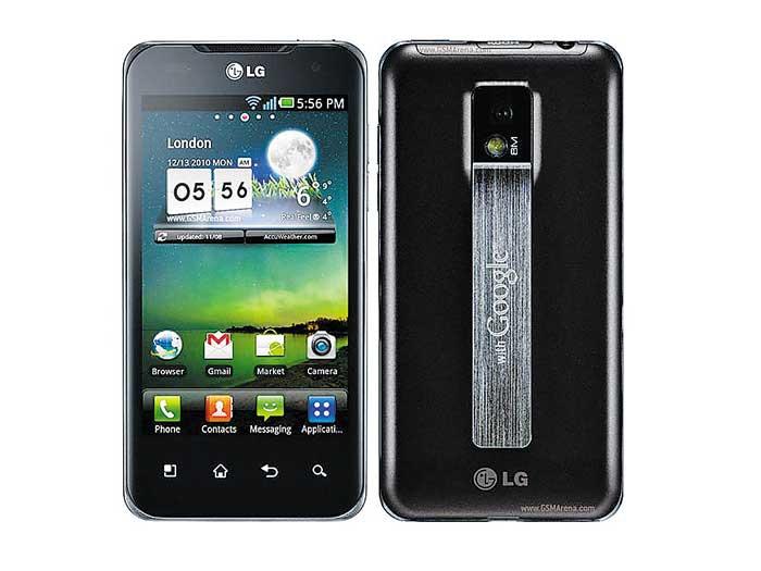 LG Optimus 2X,  smartphone cu procesor dual-core.