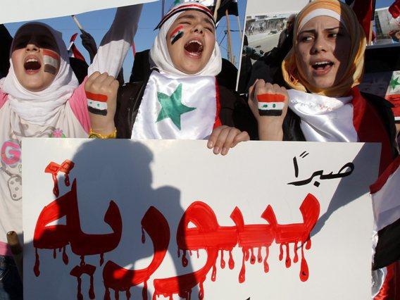 Uriaşă manifestaţie de protest la Hama, în Siria.