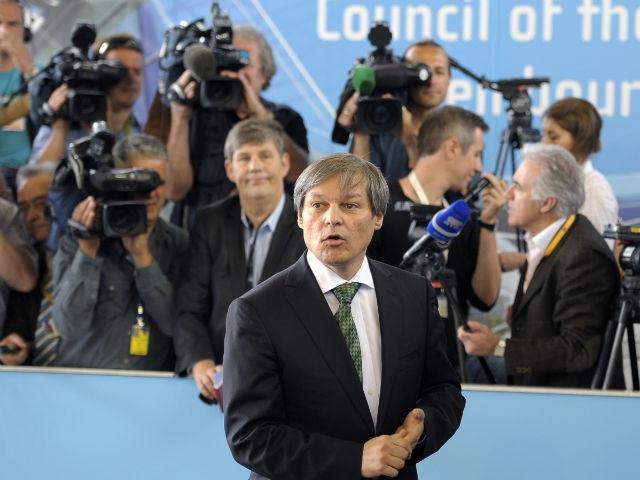Dacian Cioloş propune despăgubiri de 150 de milioane de euro în criza castraveţilor.