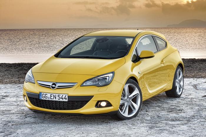 Noul Opel Astra GTC: informaţii şi fotografii oficiale - video.