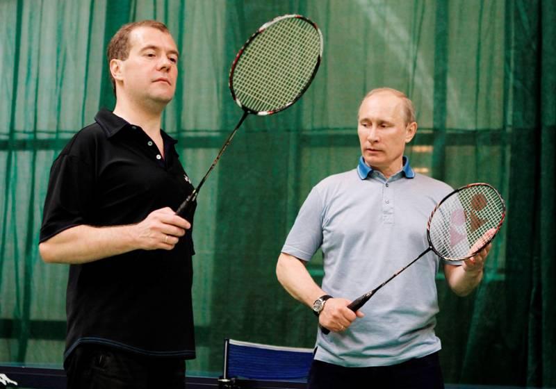 Medvedev nu vrea să candideze împotriva lui Putin la alegerile din 2012.