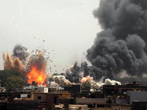 NATO recunoaşte că a ucis din greşeală civili la Tripoli.