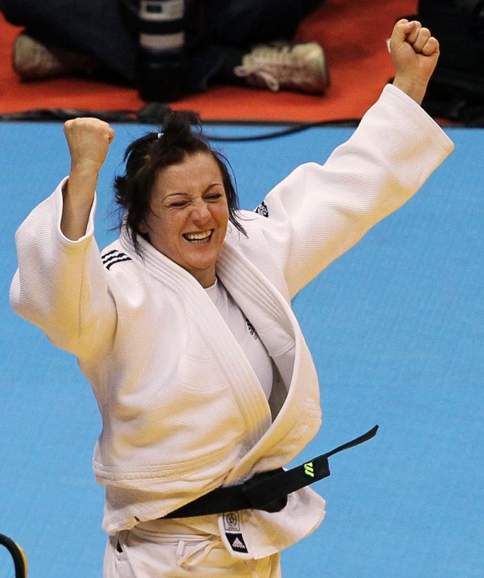O medalie de aur şi una de bronz la Cupa Mondială de judo din Brazilia.