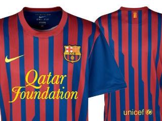 Barcelona poate afişa numele a doi sponsori în cupele europene.