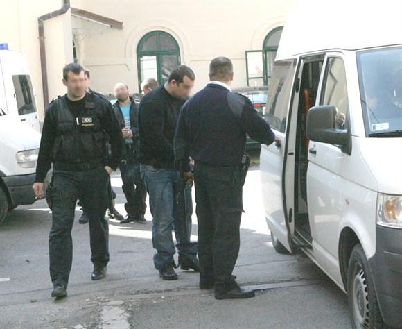 Închisoare pe viaţă pentru ucigaşii handbalistului Marian Cozma