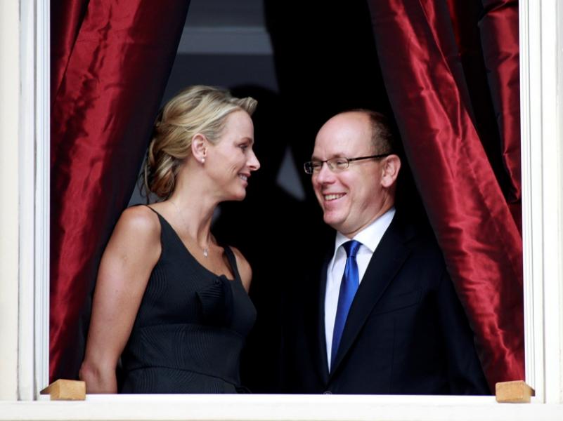 Prinţul Albert II-lea de Monaco şi Charlene Wittstock nu vor daruri de nuntă