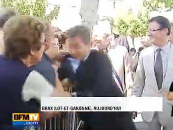 Nicolas Sarkozy, atacat de un bărbat într-un oraş din sudul Franţei