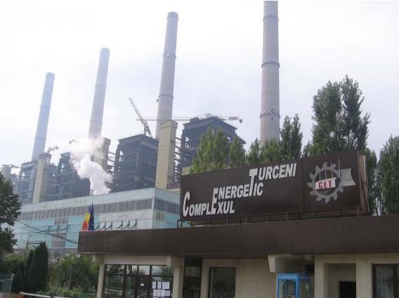 Avarie la Complexul Energetic Turceni: Un fulger a lovit un transformator