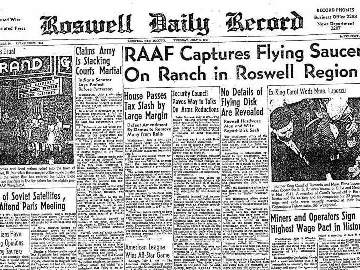 Incidentul Roswell/După 64 de ani: Generalul Ramey, "jenat" că a fost pus să mintă!