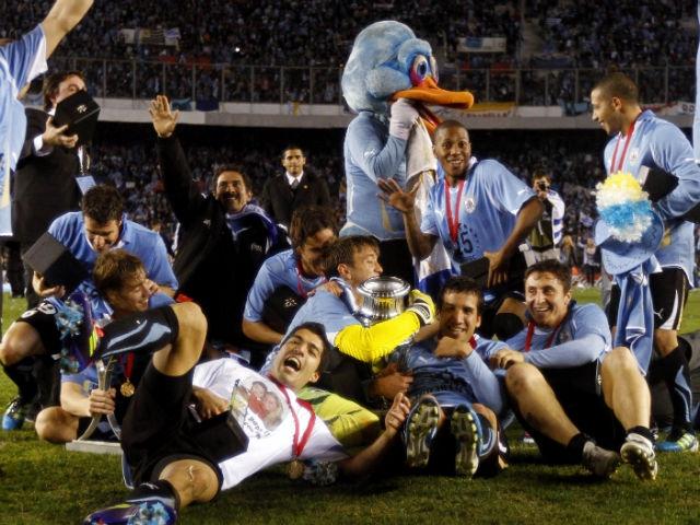Uruguay este noua campioană a Americii de Sud