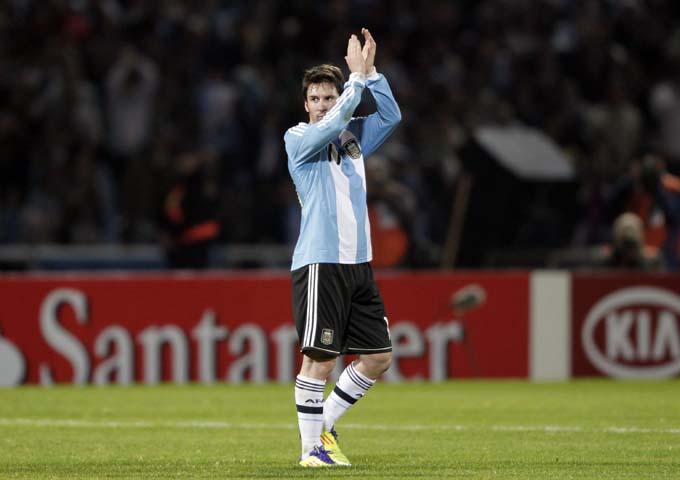 Messi, Pele şi Hugo Sanchez, personaje de patrimoniu umanitar