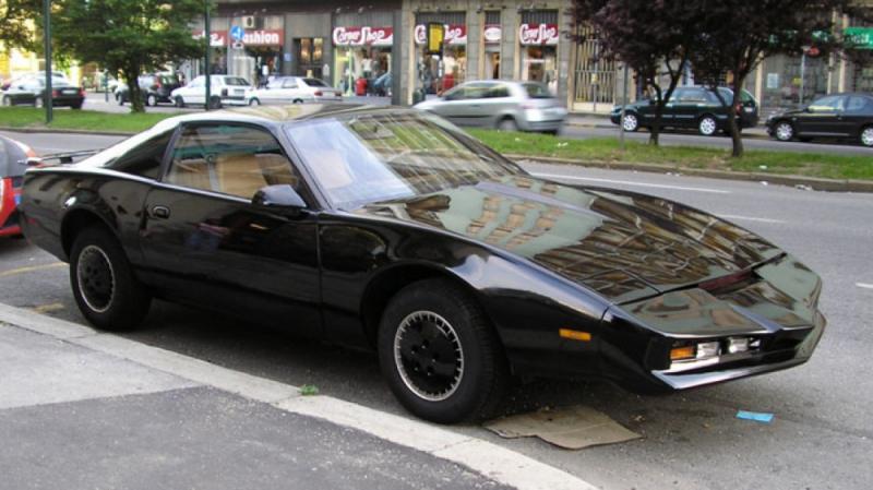 Top 10 maşini din filme 757633