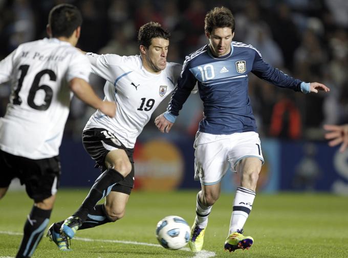 Messi vrea să vină în România pentru inaugurarea Naţional Arena