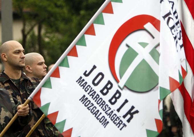 Lider al partidului extremist Jobbik din Ungaria, cercetat penal pentru ultraj şi tulburarea liniştii publice la Cluj Napoca. Vezi ce a făcut