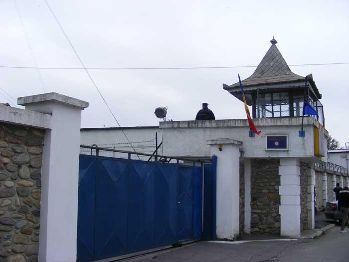 Fraudă de 80.000 de euro la Penitenciarul din Târgu-Jiu
