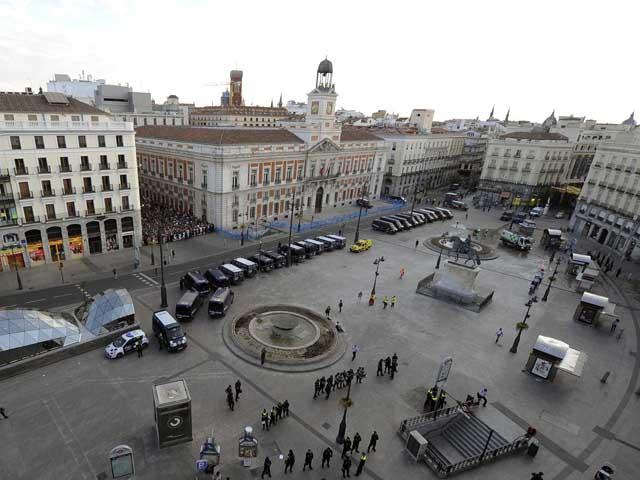 Puerta del Sol din Madrid, din nou deschisă după evacuarea manifestanţilor marşului laicităţii