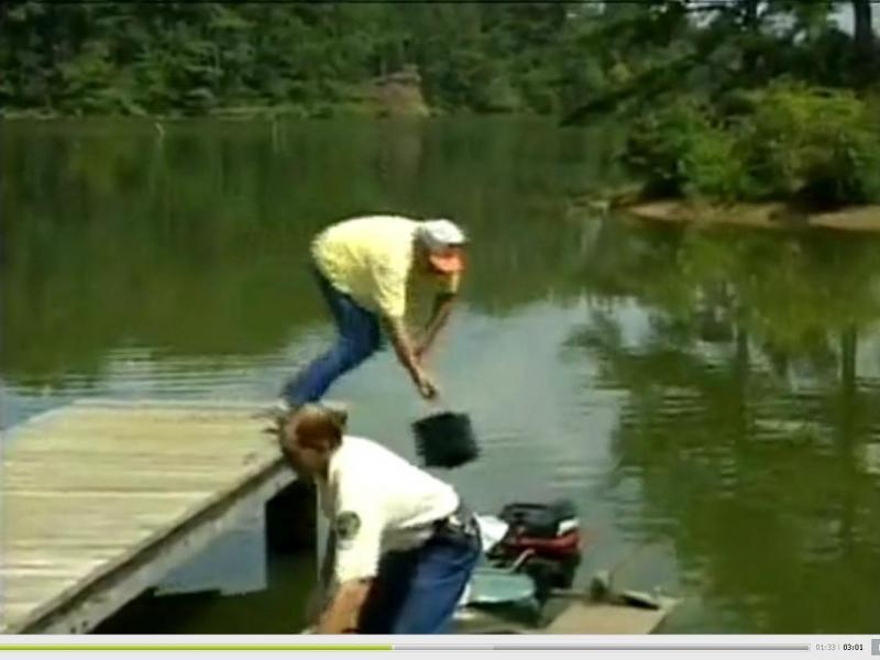Un prezentator TV este cel mai ghinionist pescar din lume. Vezi ce i s-a întâmplat! (Video)