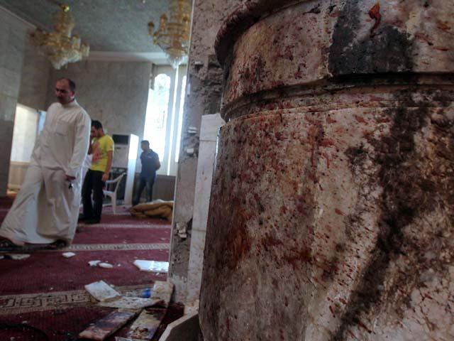 28 de persoane au murit într-un atentat sinucigaş comis într-o moschee din Irak