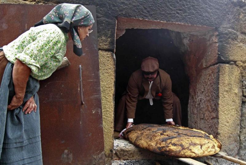 Săptămâna în imagini 20-26 august - Dictatorul a fugit! 1284307