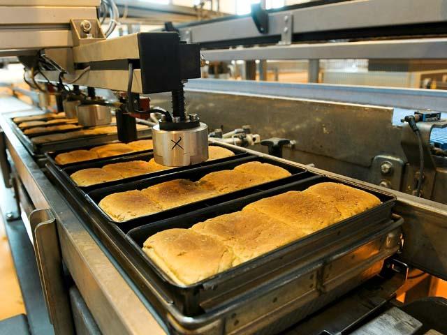 Pâinea va trebui să aibă cel puţin 300 de grame din 15 septembrie