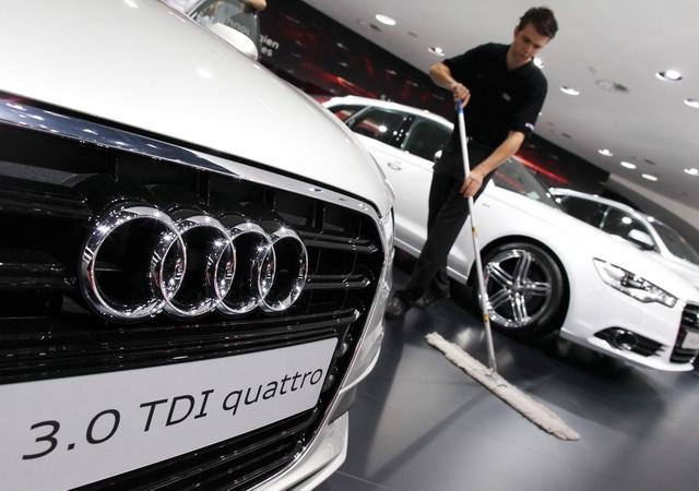 Prima zi a Târgului Internaţional Auto de la Frankfurt. Galerie FOTO 1518833