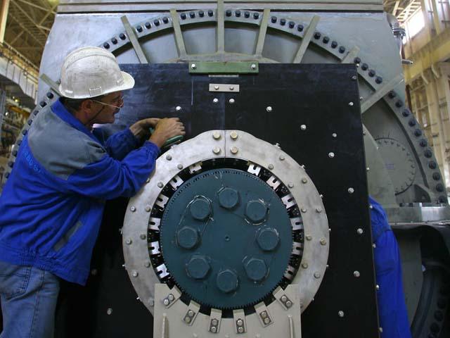 Defecţiune la centrala nucleară de la Cernavodă. Unul dintre reactoare este oprit