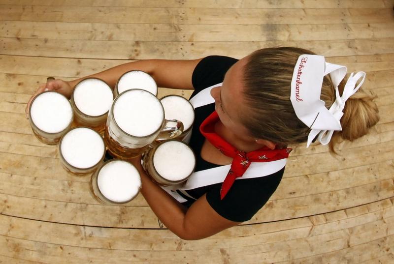 A început tradiţionalul festival al berii, Oktoberfest, de la Munchen 1608529
