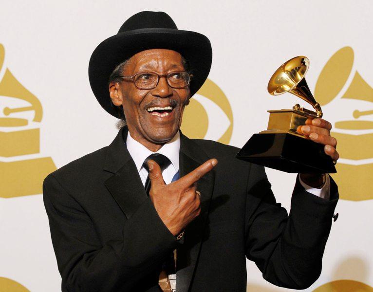 Cântăreţul american de blues Willie "Big Eyes" Smith a murit