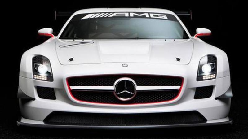 Mercedes-Benz AMG pregăteşte trei modele noi
