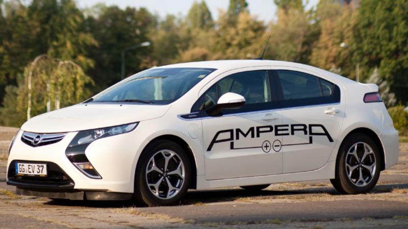 Opel Ampera te reînvaţă ce ştii despre automobile şi posibilităţile lor
