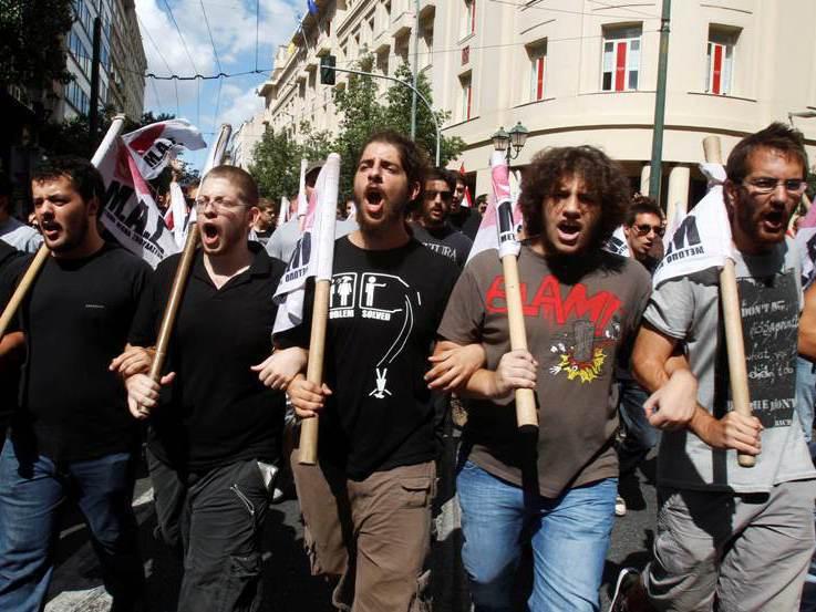 Proteste în Grecia: Un grup de studenţi a ocupat postul public de televiziune