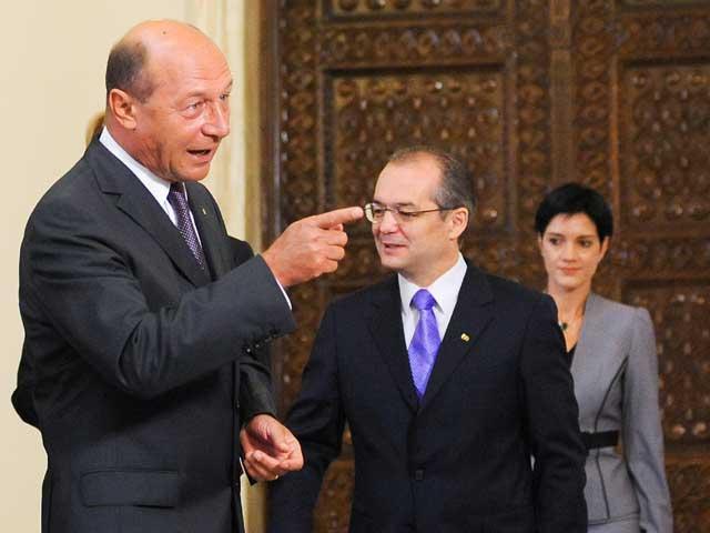 Dictatele lui Zeus. PDL s-a împotmolit în proiectele comandate de preşedintele Traian Băsescu
