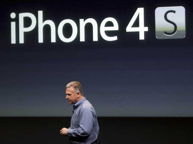 Apple a prezentat telefonul iPhone 4S, mai rapid, mai puternic(VIDEO)