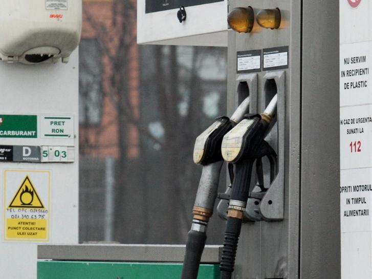 Preşedintele Benzinarilor Particulari : În 2012 litrul de benzină poate ajunge la 7 lei!