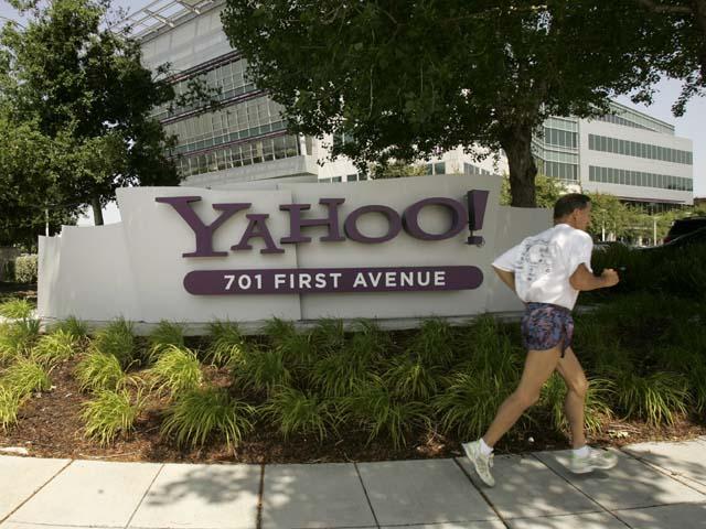 Alibaba vrea să cumpere Yahoo