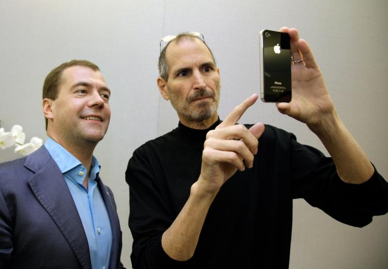 Steve Jobs în 2005: "Moartea este cea mai bună invenţie a vieţii" (VIDEO) 1860971
