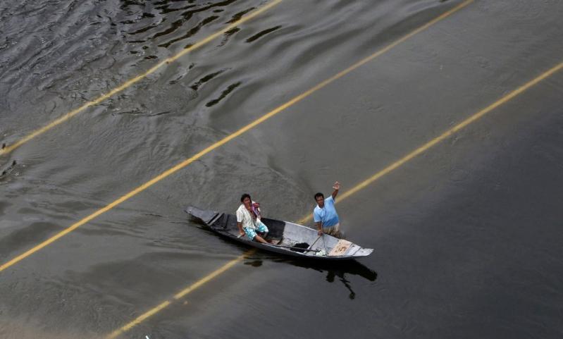 Săptămâna în imagini 1-7 octombrie: Steve Jobs ne-a părăsit... 1898623