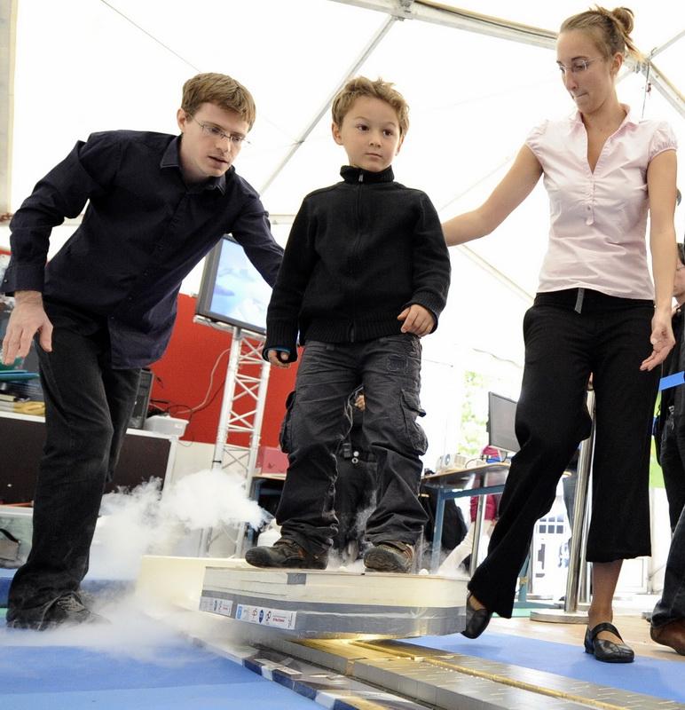 12 octombrie 2011. Imaginile zilei 1949427