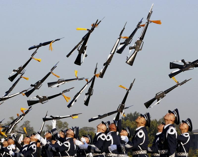 18 octombrie 2011. Imaginile zilei 2044283