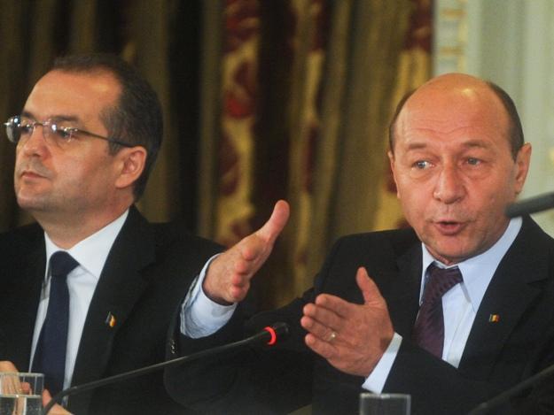 Boc, după întâlnirea cu Băsescu: Prudenţă maximă în contextul crizei